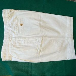 Bills Khakis cotton shorts.